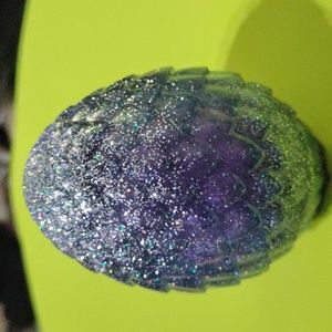 Purple and silver dragon egg